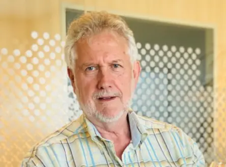 Electrical Engineer Frans werkt bij Interxion